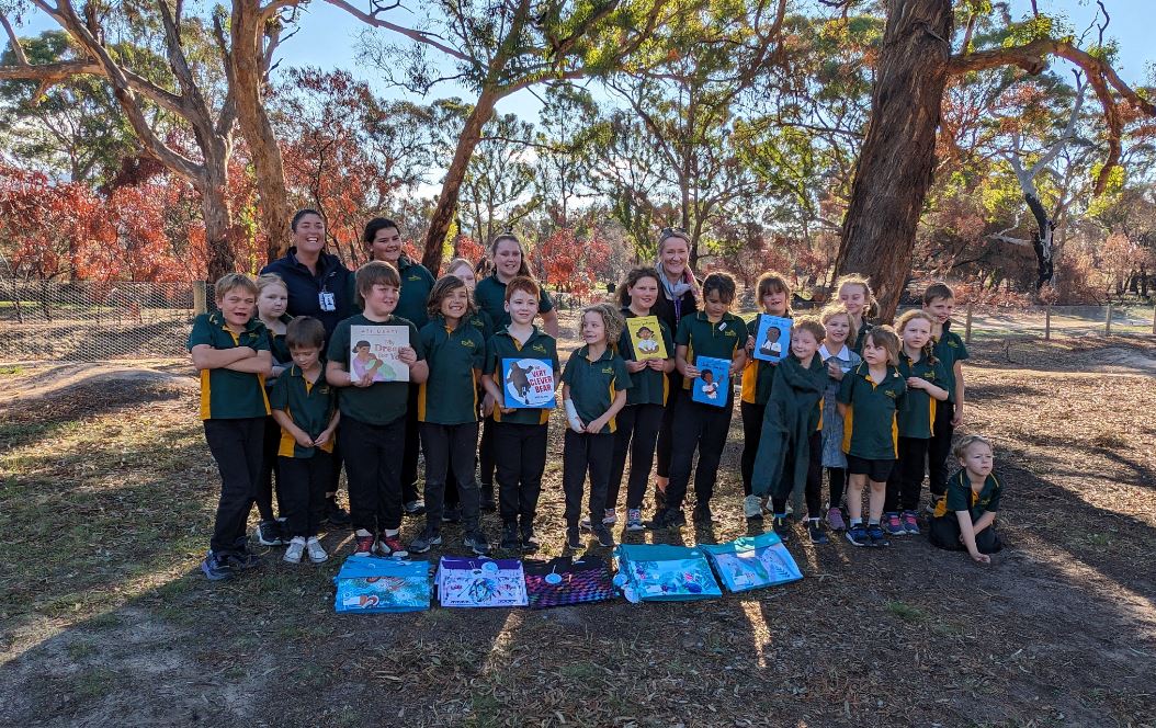 Grampians Health Team Helps Pomonal Students Turn A Page