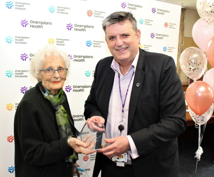 Grampians Health Honours Horsham Volunteer Cynthia Knight With Life Governor Award